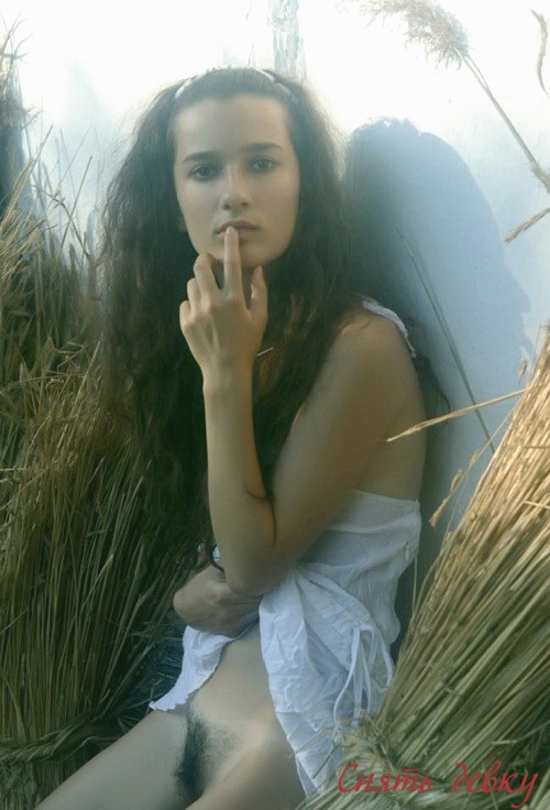 Яна: стриптиз